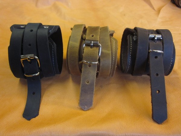 Kraftband Wickelarmband Leder Handgelenk-Stütze Armschmuck färbt nicht ab. Breite ca. 5,8 cm